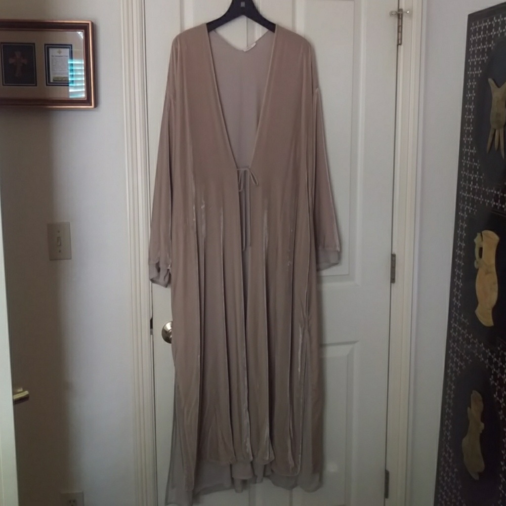 Authentic la Perla dressing gown